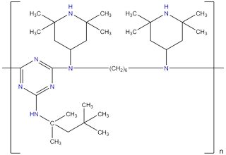 Poli [[6-[(1,1, 3,3-tetrametilbutil) amino]-1,3,5-triazine-2, 4-diil][(2,2, 6,6-tetrametil4-piperidinil) imino]-muslim[ (2,2, 6,6-tetrametil-4-piperidinil) imino]])